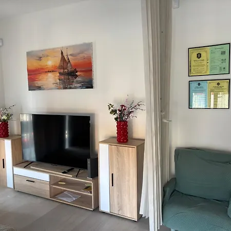 Sunrise Harbor Iii Modern Smart 3-br With Balcony * Prag