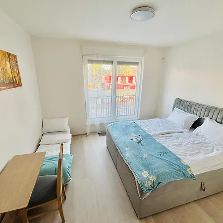 Sunrise Harbor Iii Modern Smart 3-br With Balcony Lägenhet