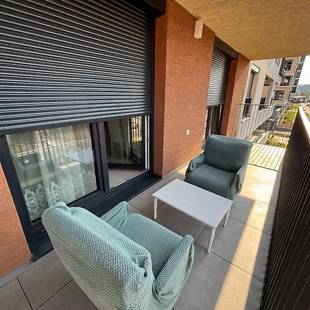 アパート Sunrise Harbor Iii Modern Smart 3-br With Balcony プラハ